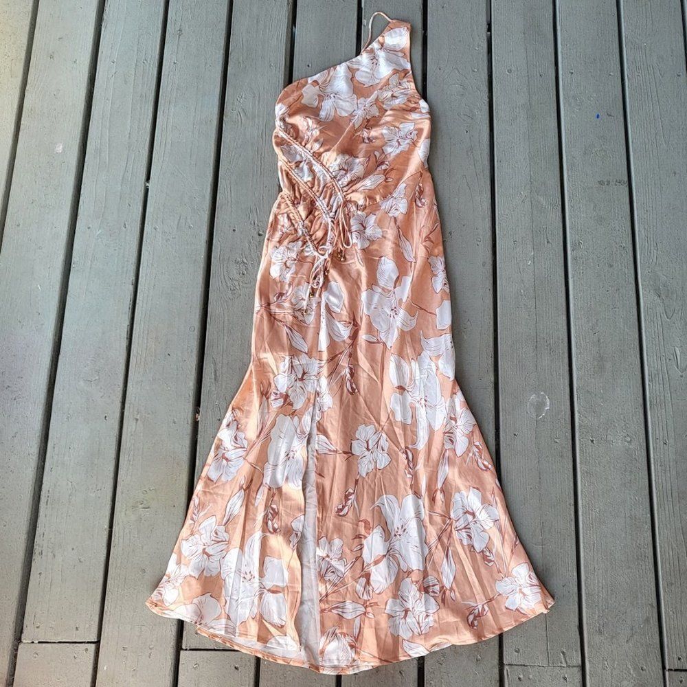Hello Molly Floral Maxi Dress One Shoulder‎ Satin Ruching
